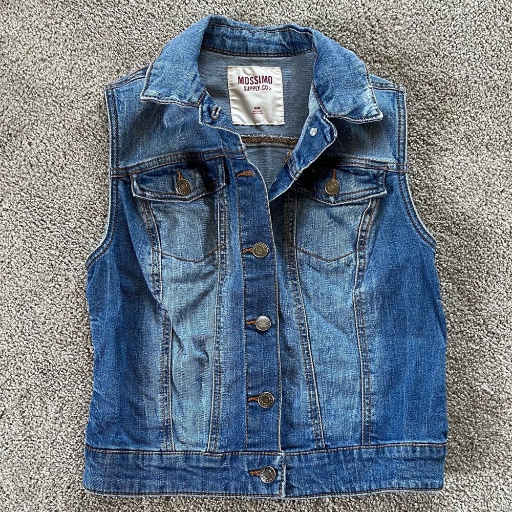 Mossimo Women’s Denim Vest Jacket